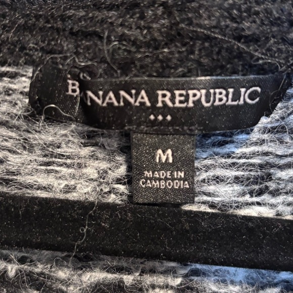 Banana Republic Open Front Cardigan Sweater – Black/Tan/White Patterned Knit (M) - Picture 6 of 13